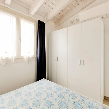 Appartamento Terrazza, Air Conditioning And Post Bus Private *